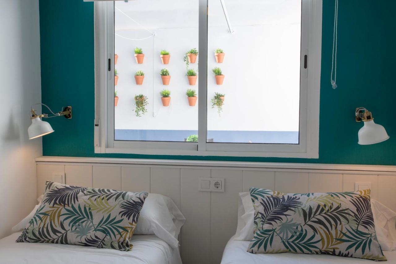 Singularstays Marina Valencia Exterior photo